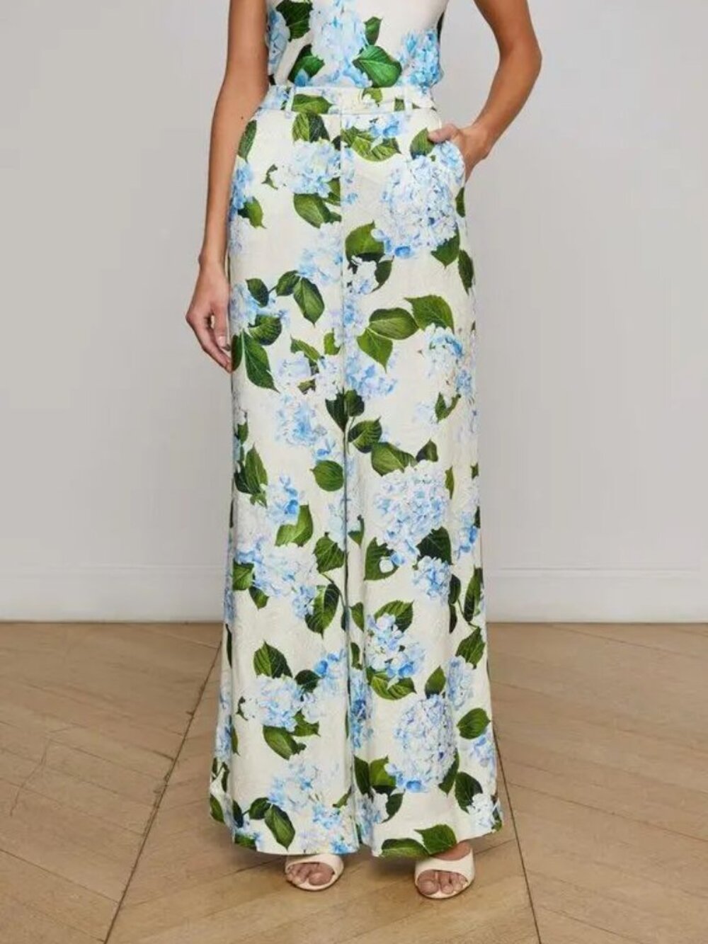 L'Agence Pilar Wide-leg Pants Hydrangea Print Jacquard